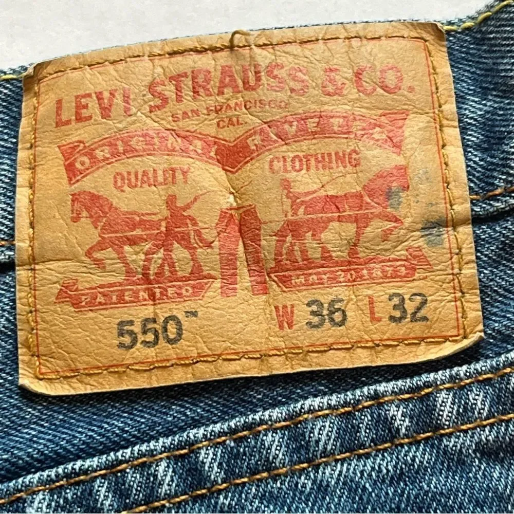 Levi's Men's Faded Blue Jeans 550 Size W36 L32